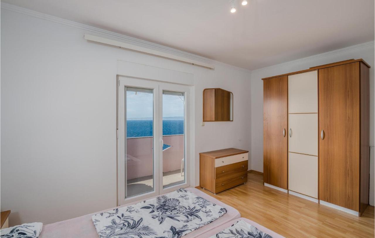 Nice Apartment In Stara Baska 1 With Wifi Eksteriør billede